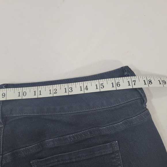 Torrid Denim Super Stretch Jeggings Size 16S Black EUC - Picture 2 of 6